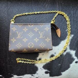 Louis Vuitton Toiletry 15